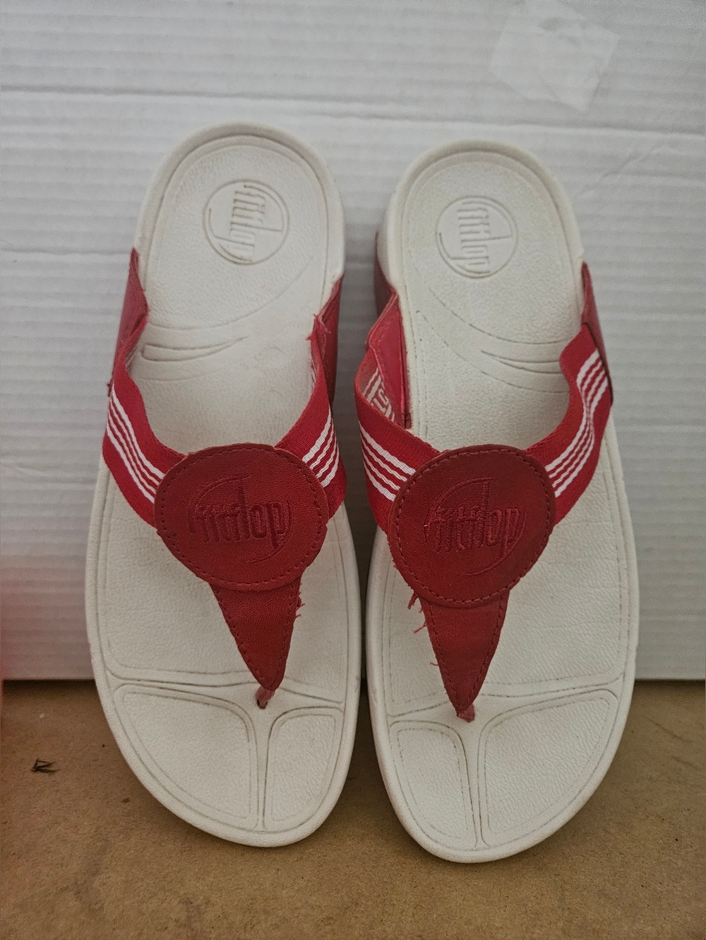 FitFlop Women's Size 9 Walkstar Toe Post Sandals Red Flip Flops (Bin21) - Picture 10 of 12